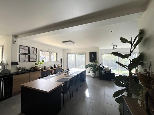 Maison d'exception à vendre à Vitré - Référence 709