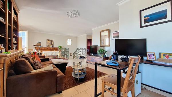 VILLA 4 pièces 125m² à MANDELIEU !