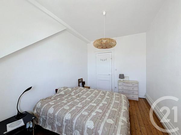 Appartement T5 à vendre  5 pièces - 87,05 m 2   LURE  - 70
