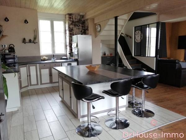 Maison à vendre 6 pièces de 131 m²