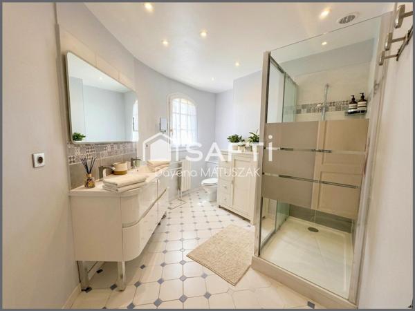 Maison familiale, 1600 m² sud, centre ORGEVAL a pied