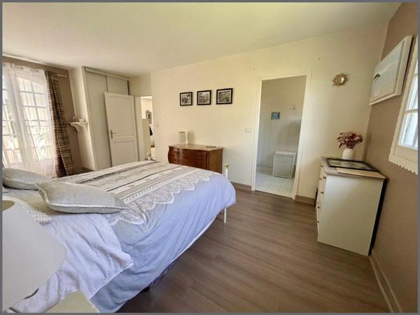 Maison familiale, 1600 m² sud, centre ORGEVAL a pied