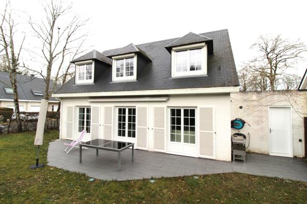 MAISON 132 m2 ORLEANS SUD