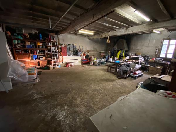 Ferme mitoyenne 6 pièce(s) 150.98 m2