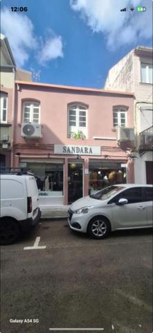 Local professionnel 60 m2 en R+1 FdF