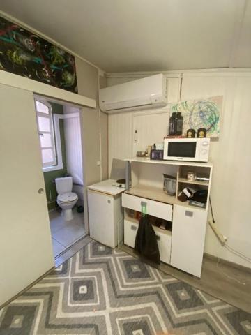 Local professionnel 60 m2 en R+1 FdF