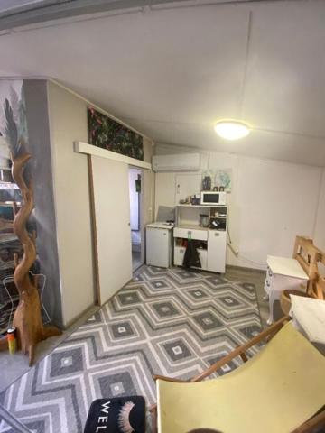 Local professionnel 60 m2 en R+1 FdF
