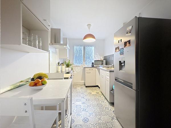 Appartement T3 élégant et lumineux à deux pas des Halles ? Calme absolu et vue dégagée