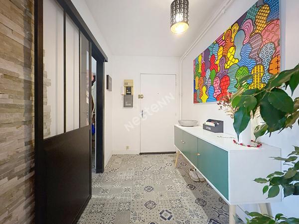 Appartement T3 élégant et lumineux à deux pas des Halles ? Calme absolu et vue dégagée