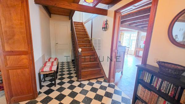 Maison 5 pièce(s) 4 chambre(s) 230 m²