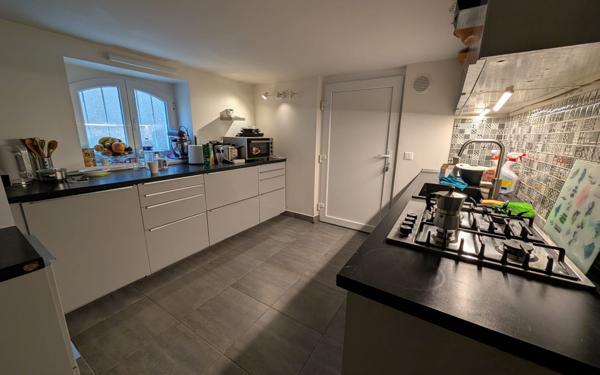 Maison à vendre    7 pièces • 209 m2 Évry