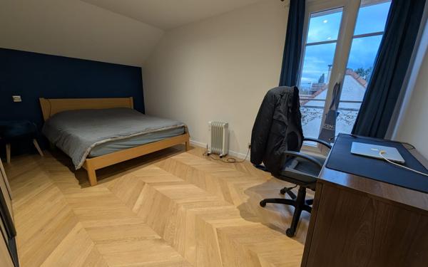 Maison à vendre    7 pièces • 209 m2 Évry