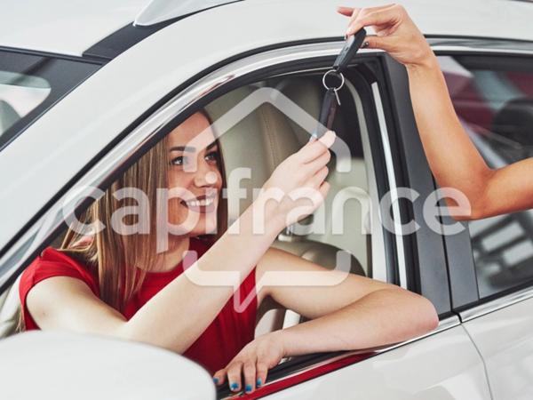 Terrain à louer proche de VILLEFRANCHE SUR SAONE (69) Terrain commercial pour à destination d'un loueur de véhiculés