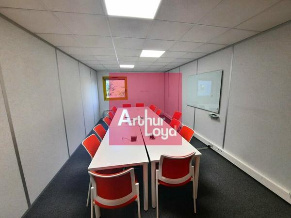 AUBIERE LA PARDIEU A LOUER BUREAUX 280 M² - ETAGE