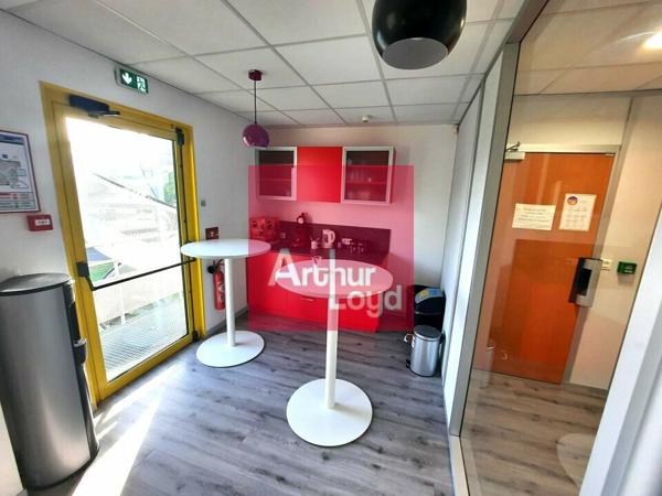 AUBIERE LA PARDIEU A LOUER BUREAUX 280 M² - ETAGE