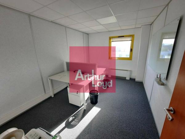 AUBIERE LA PARDIEU A LOUER BUREAUX 280 M² - ETAGE