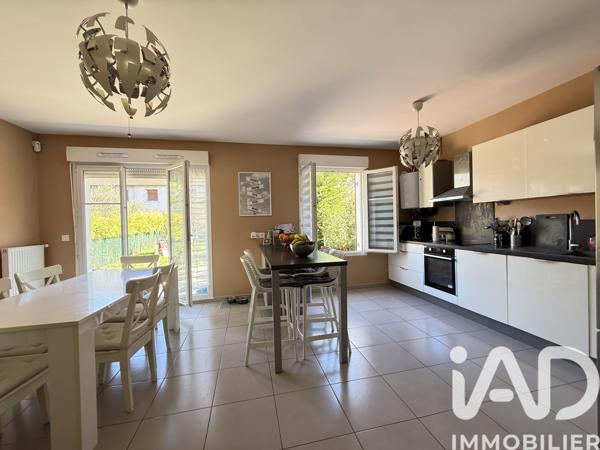 Maison à vendre 5 pièces 92 m² Santeny
