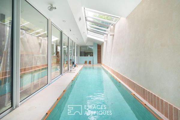 Loft avec piscine intérieure et appartements à usage mixte