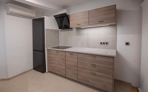 Appartement à vendre    1 pièce • 32,57 m2 Vence