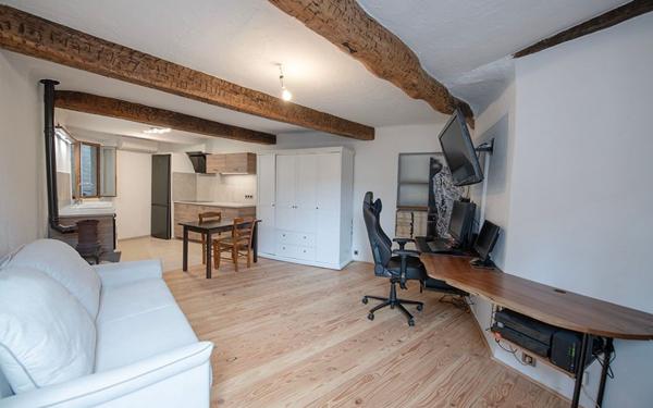 Appartement à vendre    1 pièce • 32,57 m2 Vence