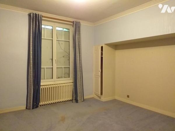 QUIMPER rte de Concarneau 6maison années 30 sur terrain de 2099m²