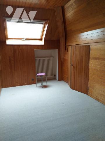 QUIMPER rte de Concarneau 6maison années 30 sur terrain de 2099m²