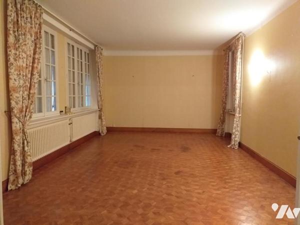 QUIMPER rte de Concarneau 6maison années 30 sur terrain de 2099m²