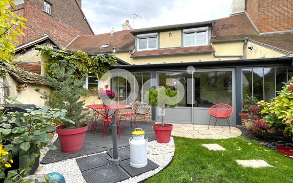 Maison à vendre    7 pièces • 149,50 m2 Évreux
