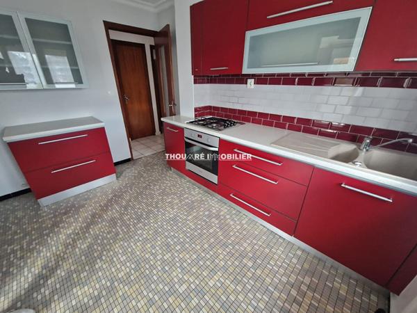 44980 SAINTE LUCE SUR LOIRE Maison Sainte Luce Sur Loire 6 pièce(s) 123 m2 ultra centre sur belle parcelle 640 m²