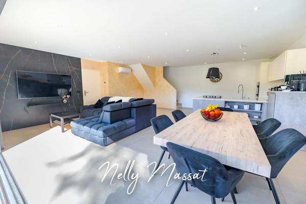 Maison à vendre 5 pièces GRESY SUR AIX (73), avec piscine