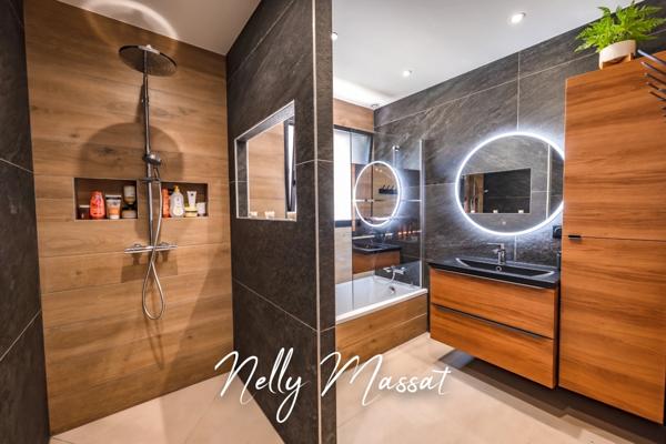 Maison à vendre 5 pièces GRESY SUR AIX (73), avec piscine