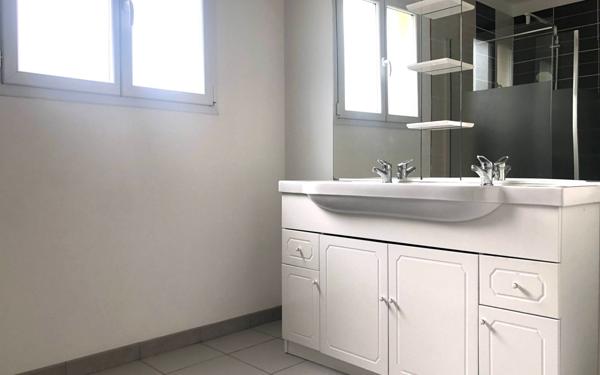 Maison à vendre    4 pièces •  Aigrefeuille-d'Aunis