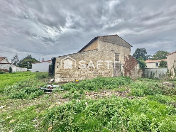 BÂTISSE EN PIERRE A RÉNOVER A NIORT ACCES SEVRE