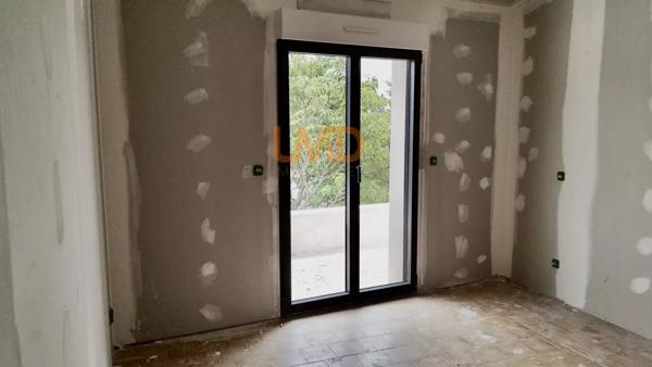 Maison rénovée, 4 chambres, piscine