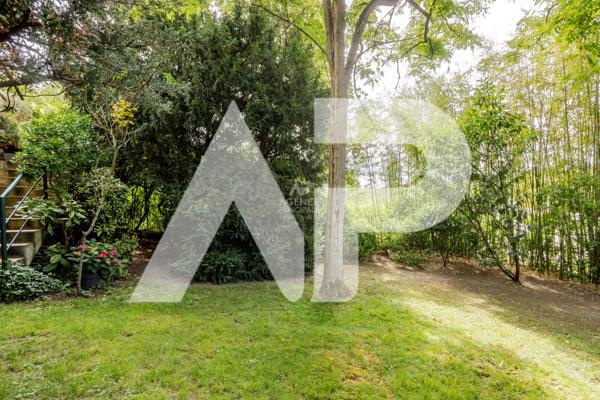 SEVRES RIVE DROITE - MAISON CONTEMPORAINE 1 390 000 € **  - Référence  604-S
