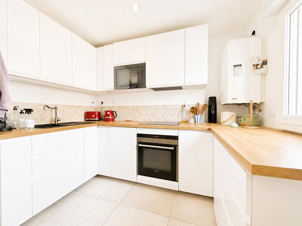 NOUVEAUTÉ ERA IMMOBILIER - MAISON 2 CHAMBRES + GRAND BUREAU - AUCUN TRAVAUX