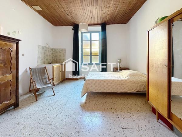 Maison de village traversante d'env. 90m² avec 3 extérieurs