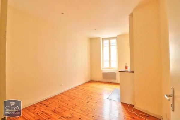 Appartement à louer 1 pièce 35m²