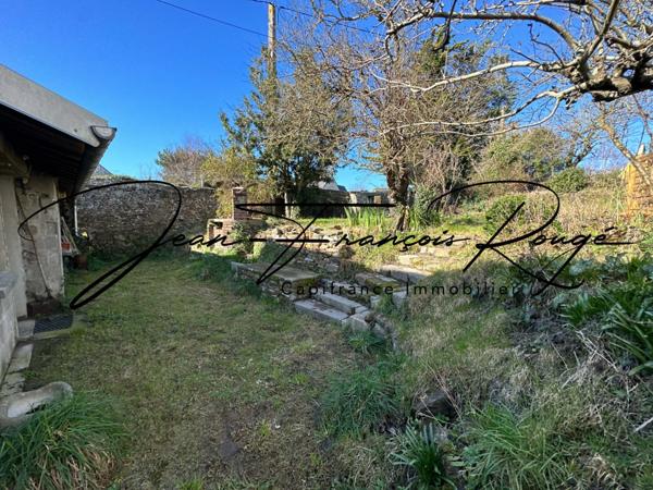 Agon-Coutainville, proche du havre et à deux kilomètres de la plage, maison en pierres de 160 m² !