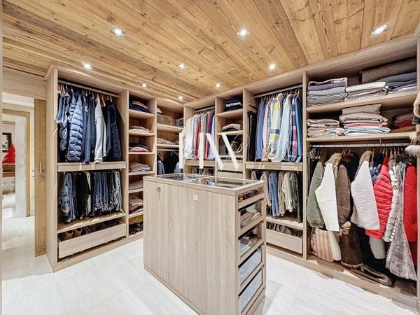 Appartement 5 pièces en rez-de-jardin MEGEVE (74)