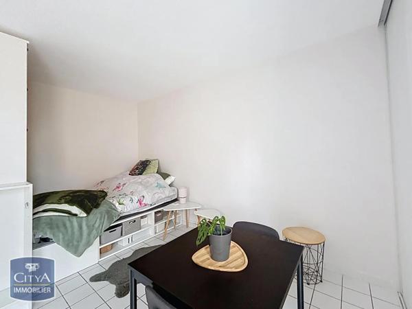 Appartement à louer 1 pièce 28.72m²