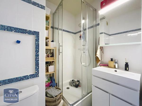 Appartement à louer 1 pièce 28.72m²