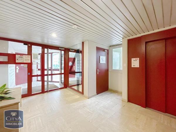 Appartement à louer 1 pièce 28.72m²
