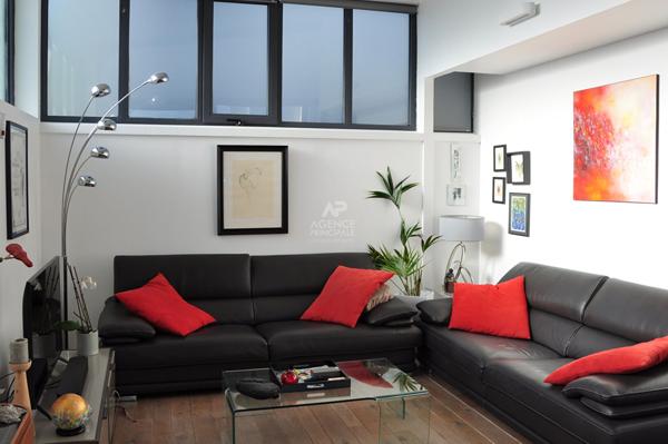 Maison Le Mesnil Le Roi €948 000 ** - Référence 10554