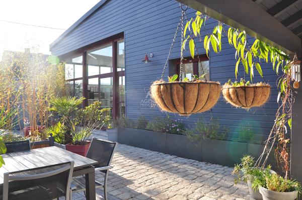 Maison Le Mesnil Le Roi €948 000 ** - Référence 10554