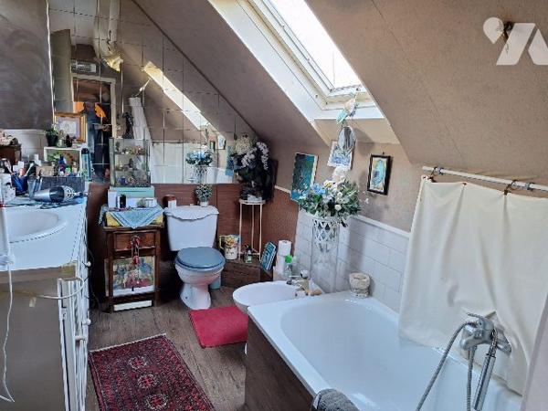 Maison de campagne sur 3900m², Dampierre-en-Crot