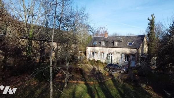 Maison de campagne sur 3900m², Dampierre-en-Crot
