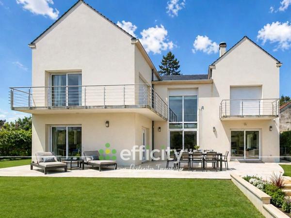 Maison 10 pièces - 270 m² Bien prestige
