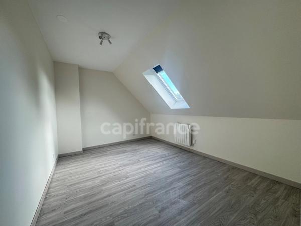 Belle maison familiale de 7 pièces  à vendre - 110 m² avec jardin et garage - BUCHELAY (78) 7 minutes de Mantes-la-Jolie