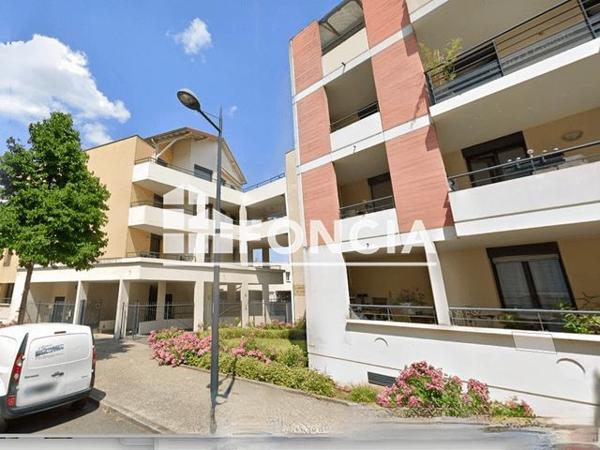 Location Appartement 2 pièces 49.52 m² - BAT A1 + B + C Sathonay Camp 69580